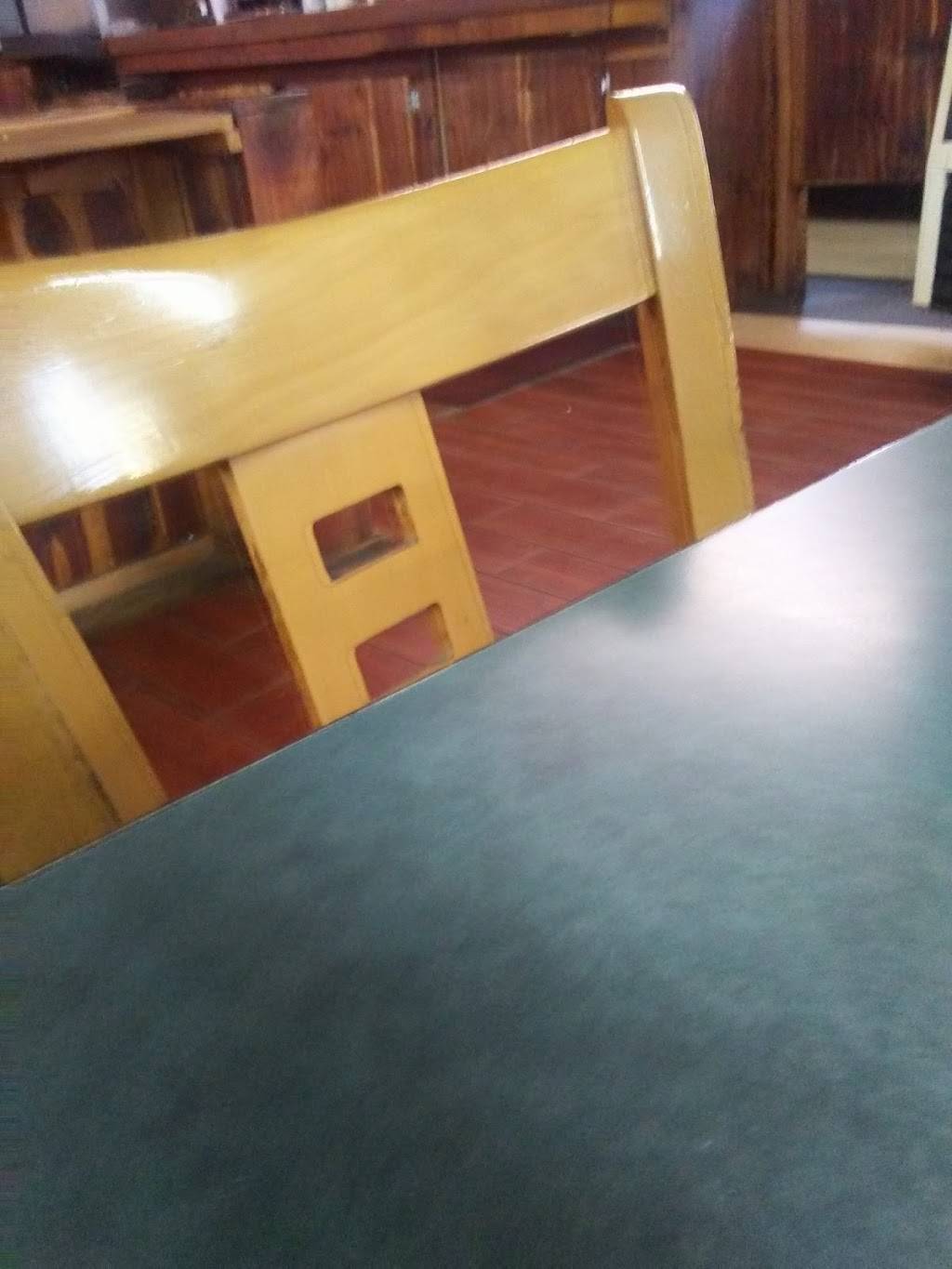 Bucksnorts | restaurant | MS-305, Coldwater, MS 38618, USA | 6622330141 OR +1 662-233-0141