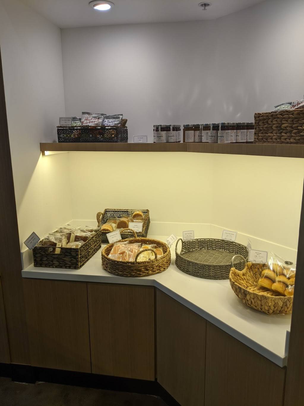 Paris Baguette | bakery | 5009 Mowry Ave, Fremont, CA 94538, USA | 5108942635 OR +1 510-894-2635