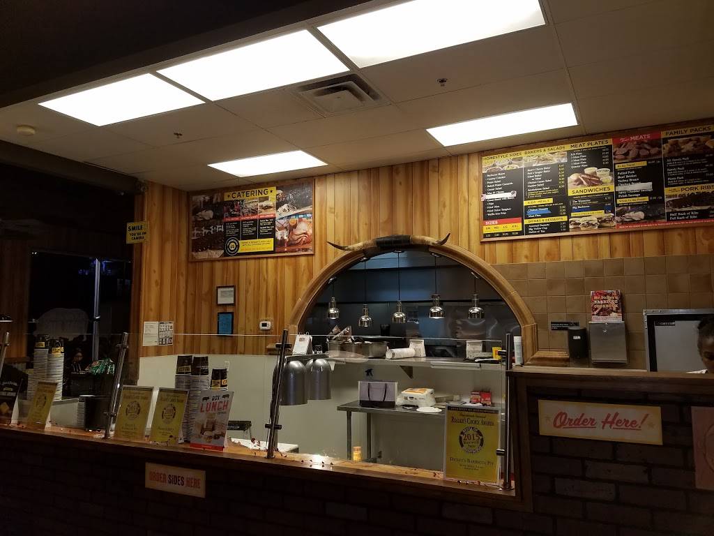 Dickeys Barbecue Pit | restaurant | 2500 Sand Creek Rd, Brentwood, CA 94513, USA | 9252408600 OR +1 925-240-8600