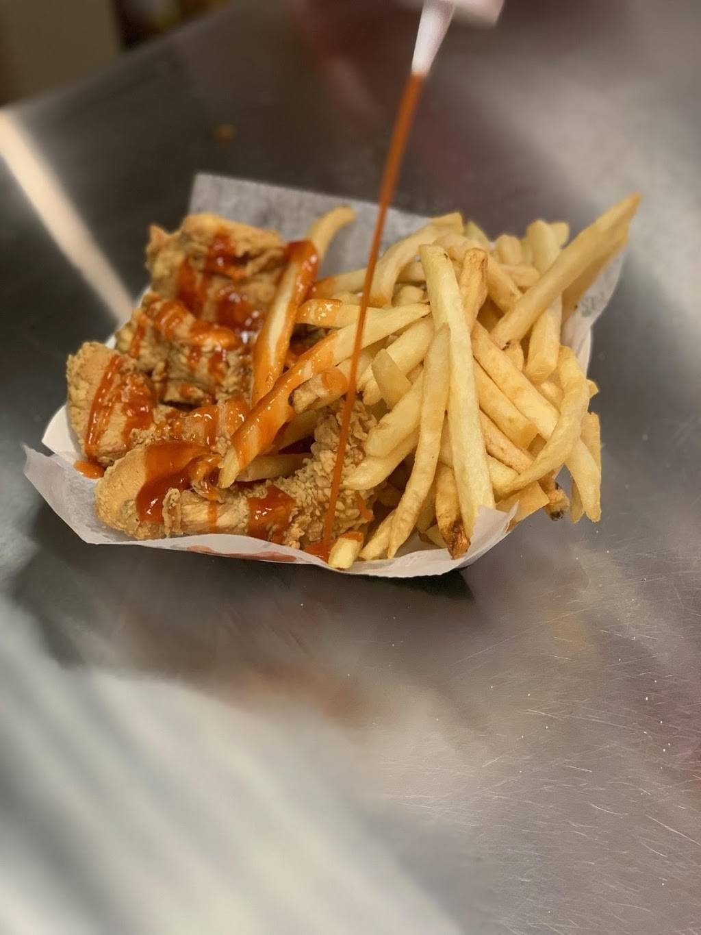 Harolds Chicken of Dyer #19 | restaurant | 101 Joliet St, Dyer, IN 46311, USA | 2195156475 OR +1 219-515-6475