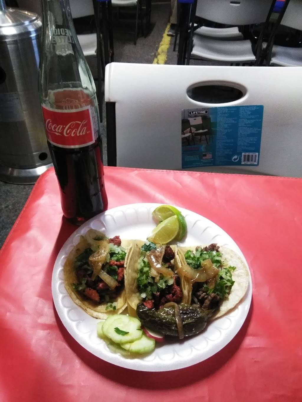 El Quiche Pupusas #2 | restaurant | 8946 N 7th St, Phoenix, AZ 85020, USA | 6024737401 OR +1 602-473-7401