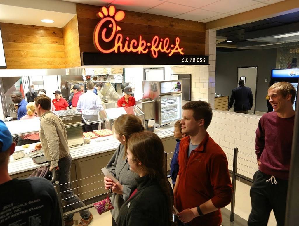 Chick-fil-A | restaurant | 236 W Reade Ave LaRita, R. Boren Campus Center, Upland, IN 46989, USA | 7659984678 OR +1 765-998-4678