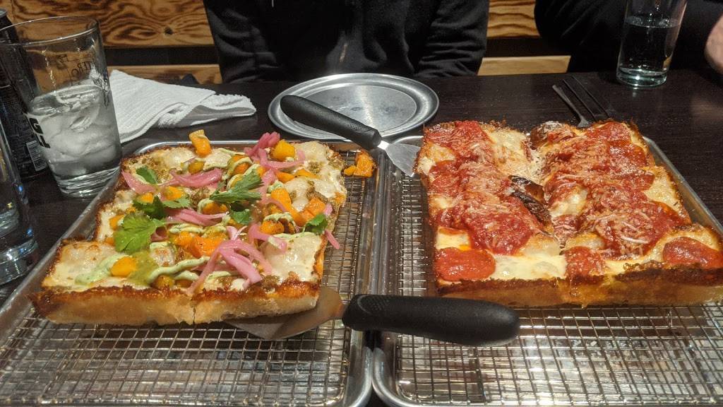 Big Mill | restaurant | 900 Mississippi St, Lawrence, KS 66044, USA | 7858560101 OR +1 785-856-0101