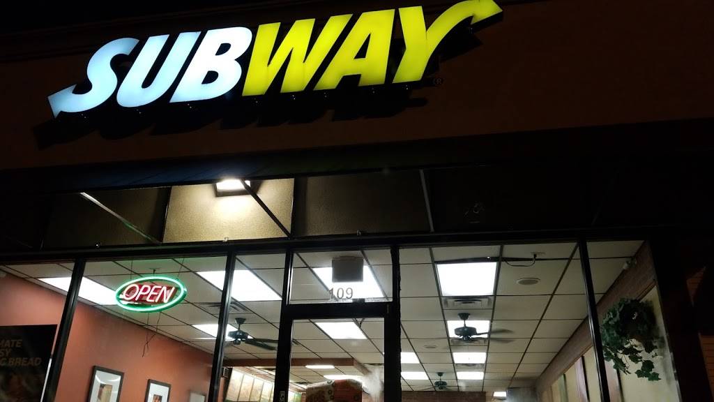 Subway Restaurants | restaurant | 109 W Ovilla Rd, Red Oak, TX 75154, USA | 9722307850 OR +1 972-230-7850