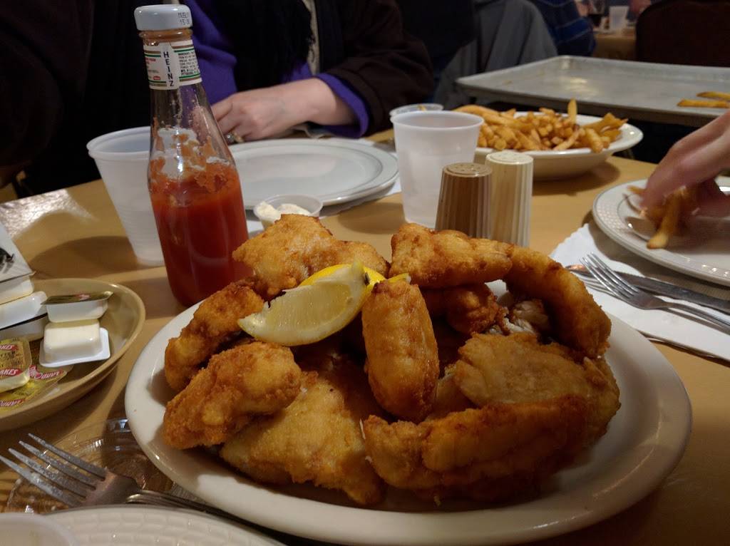 Cliffords Supper Club | restaurant | 10418 W Forest Home Ave, Hales Corners, WI 53130, USA | 4144256226 OR +1 414-425-6226