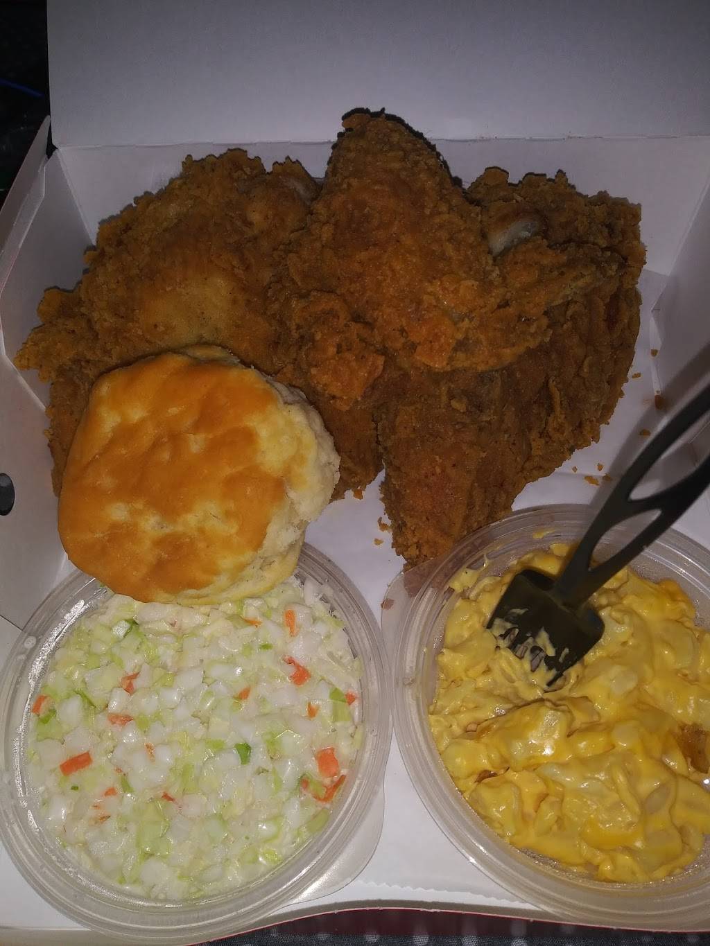 KFC | restaurant | 1477 Atwood Ave, Johnston, RI 02919, USA | 4012743107 OR +1 401-274-3107