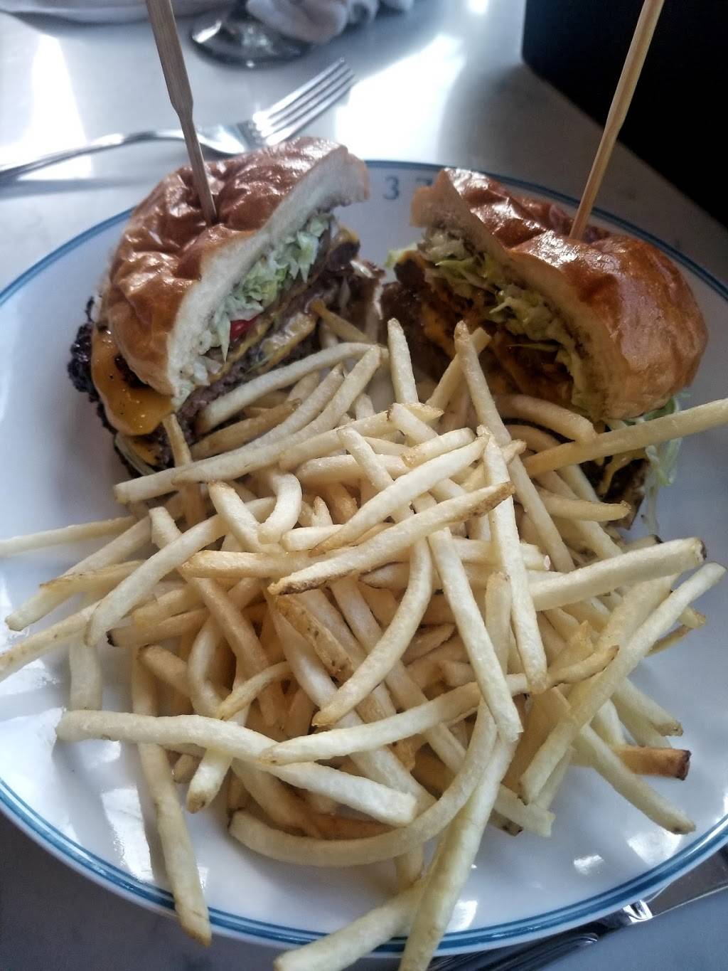 Purlieu | restaurant | 237 Fishburne St, Charleston, SC 29403, USA | 8433002253 OR +1 843-300-2253