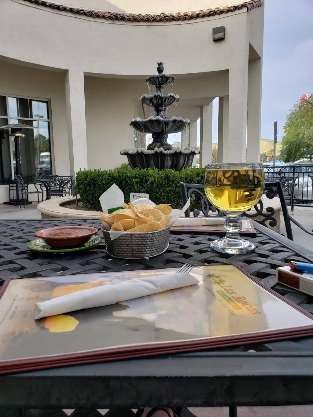 Las Rocas Bar & Grill | restaurant | 27923 Sloan Canyon Rd, Castaic, CA 91384, USA | 6612576905 OR +1 661-257-6905