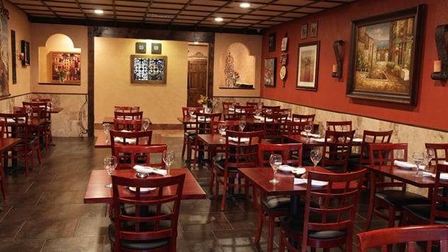 La Capannina Ristorante & pizzeria | restaurant | 355 Applegarth Rd #2, Monroe Township, NJ 08831, USA | 6096553338 OR +1 609-655-3338