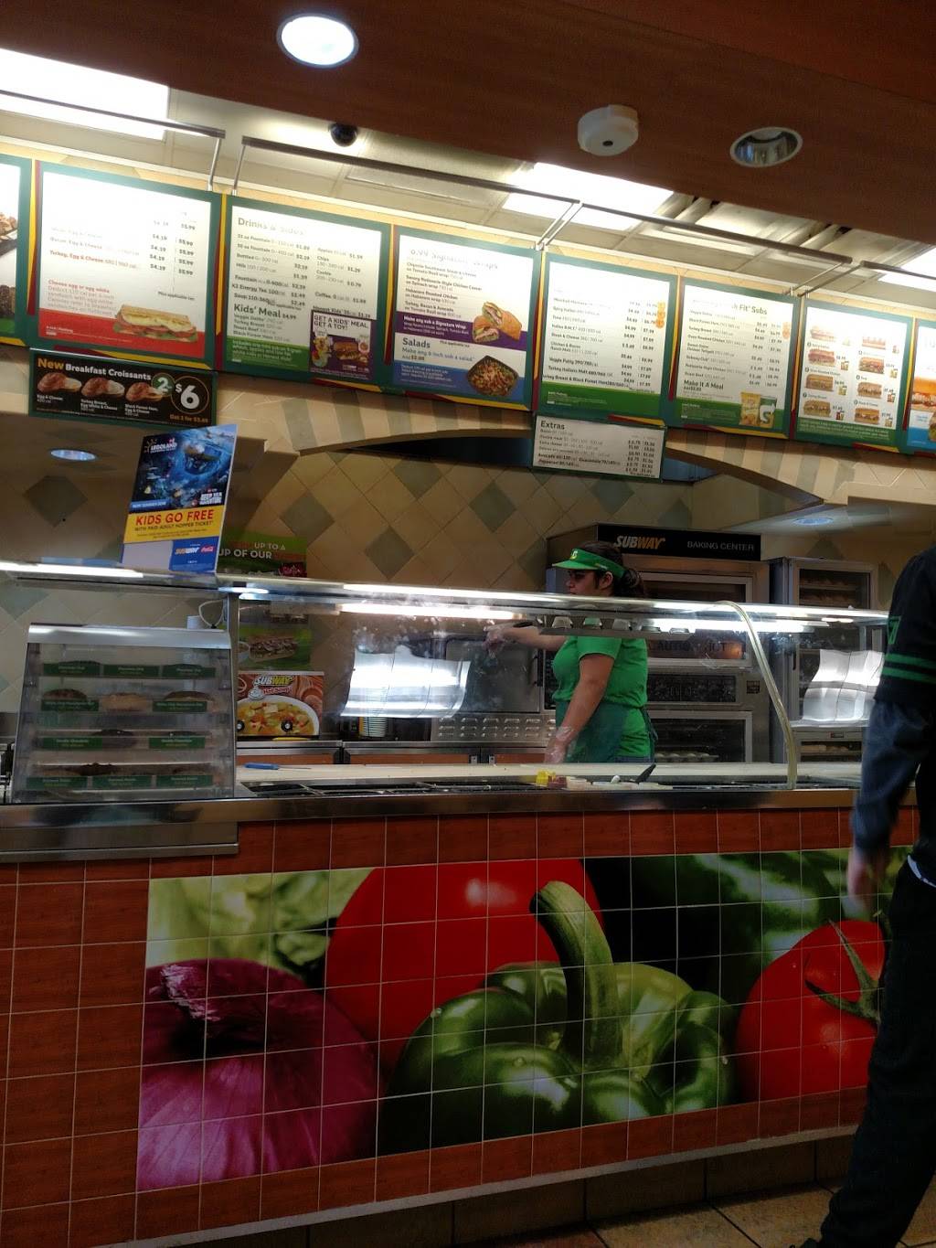 Subway Restaurants | restaurant | 263-4 E Orange Ave, Chula Vista, CA 91911, USA | 6194099007 OR +1 619-409-9007
