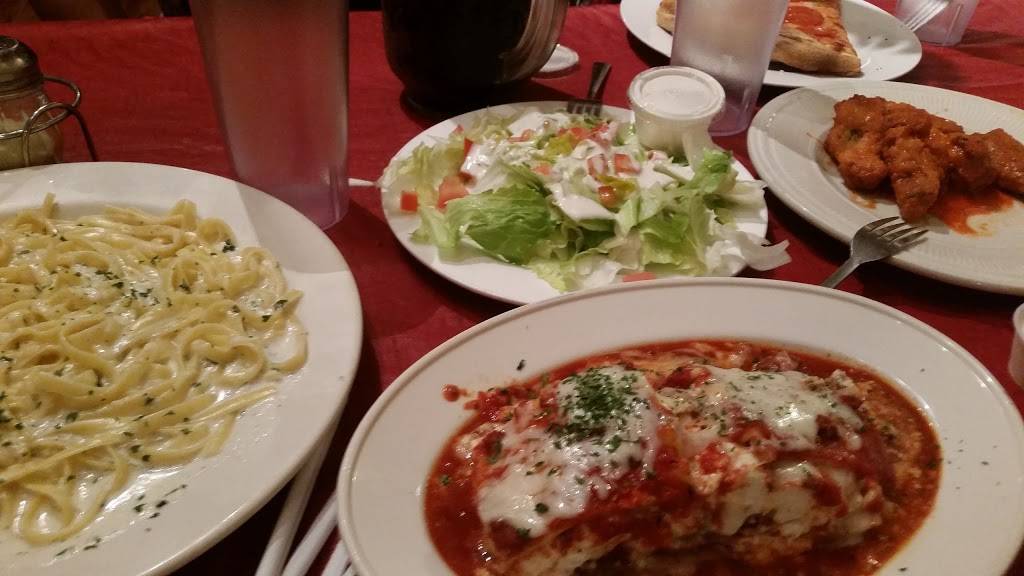 Ginas Pizzeria | restaurant | 3017 W Beverly Blvd, Montebello, CA 90640, USA | 3237224031 OR +1 323-722-4031