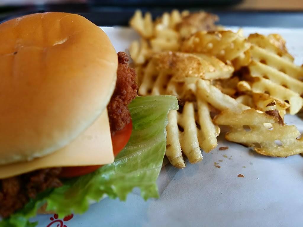 Chick-fil-A | restaurant | 2385 Southlake Mall, Merrillville, IN 46410, USA | 2197696810 OR +1 219-769-6810