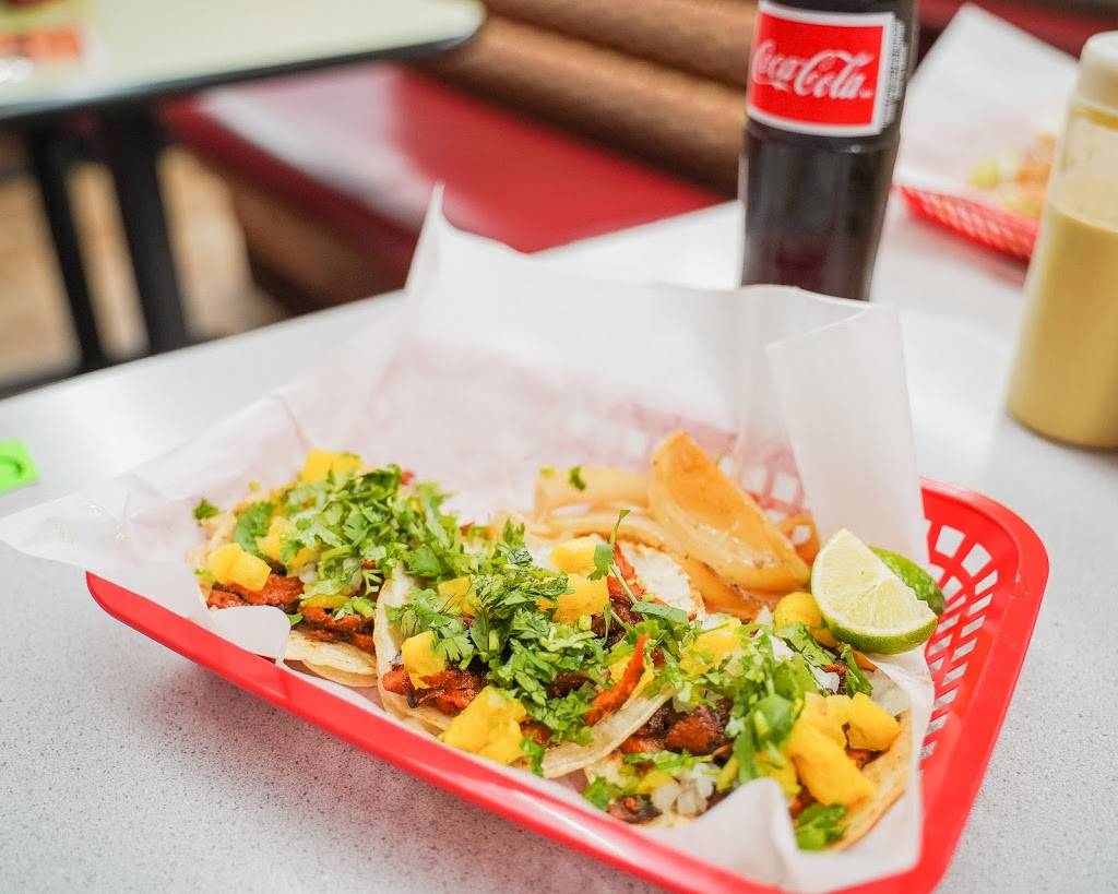 Taqueria El tacontento | restaurant | 3708 Nolensville Pike, Nashville, TN 37211, USA | 6159399587 OR +1 615-939-9587