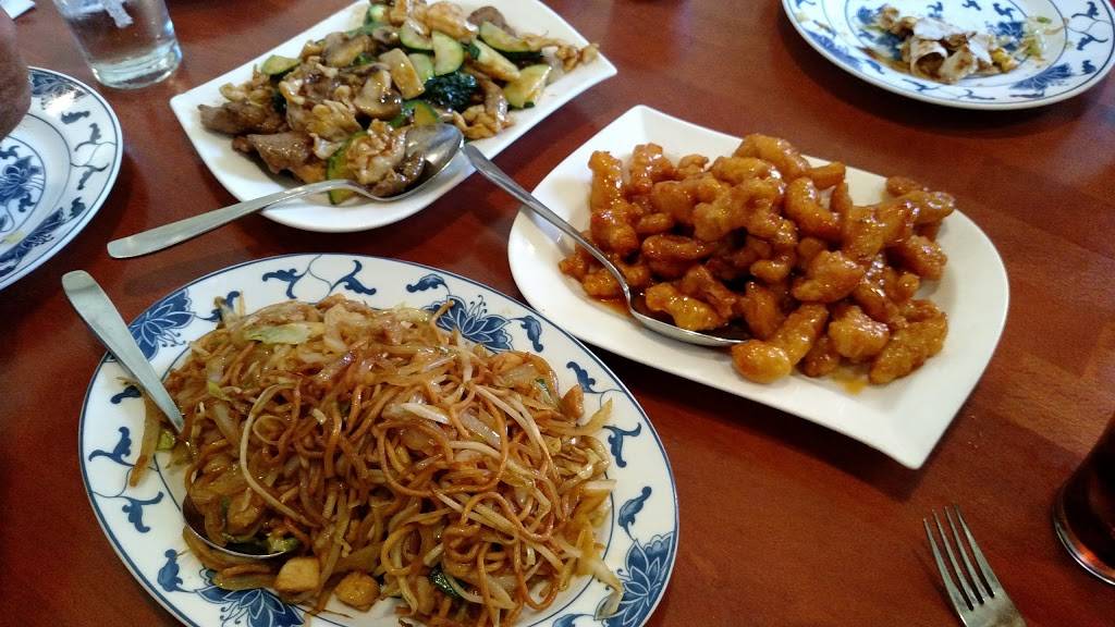 Yen King Restaurant | restaurant | 1327 E Monte Vista Ave, Vacaville, CA 95688, USA | 7074494217 OR +1 707-449-4217