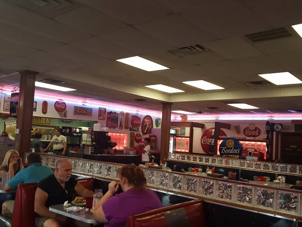 Sherris Diner | restaurant | 704 SW 59th St, Oklahoma City, OK 73109, USA | 4056344796 OR +1 405-634-4796