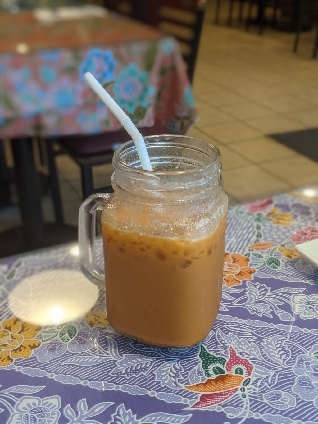 White Jasmin Thai Cuisine | restaurant | 5 W Main St, Lansdale, PA 19446, USA | 2153059330 OR +1 215-305-9330