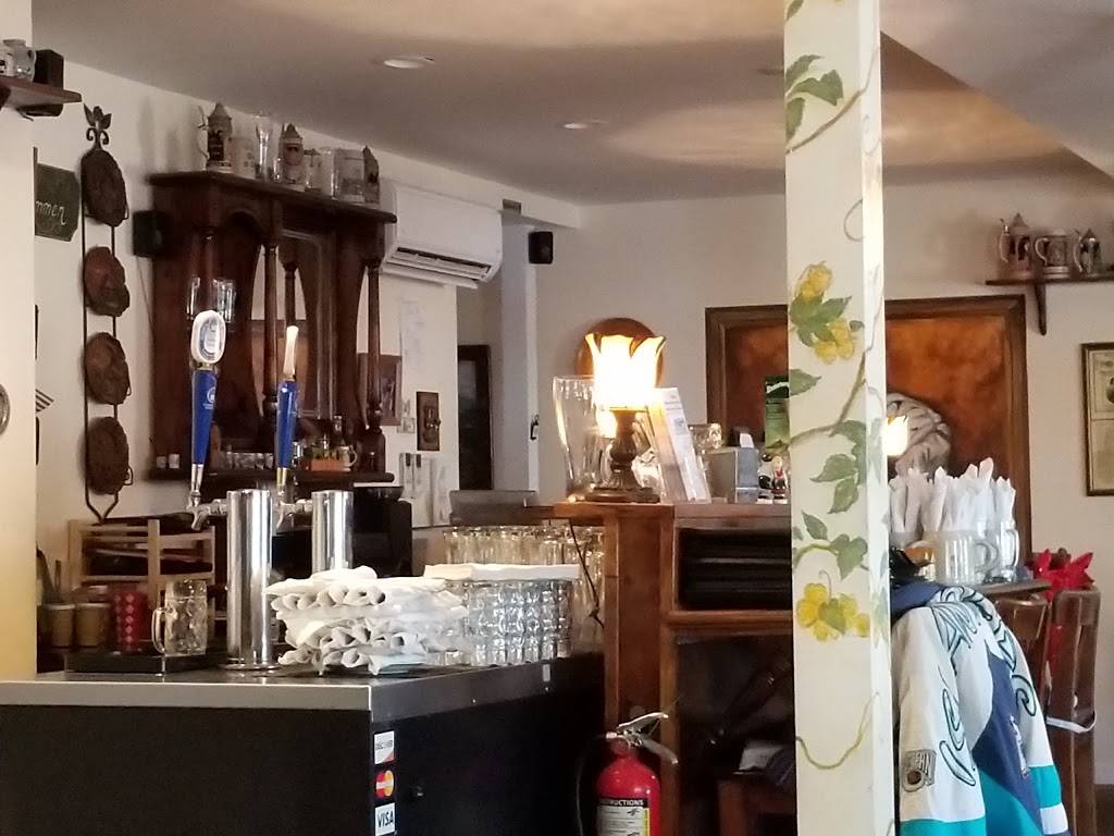 The Bavarian Haus | restaurant | 433 Alexander St, Mt Dora, FL 32757, USA | 3527358387 OR +1 352-735-8387