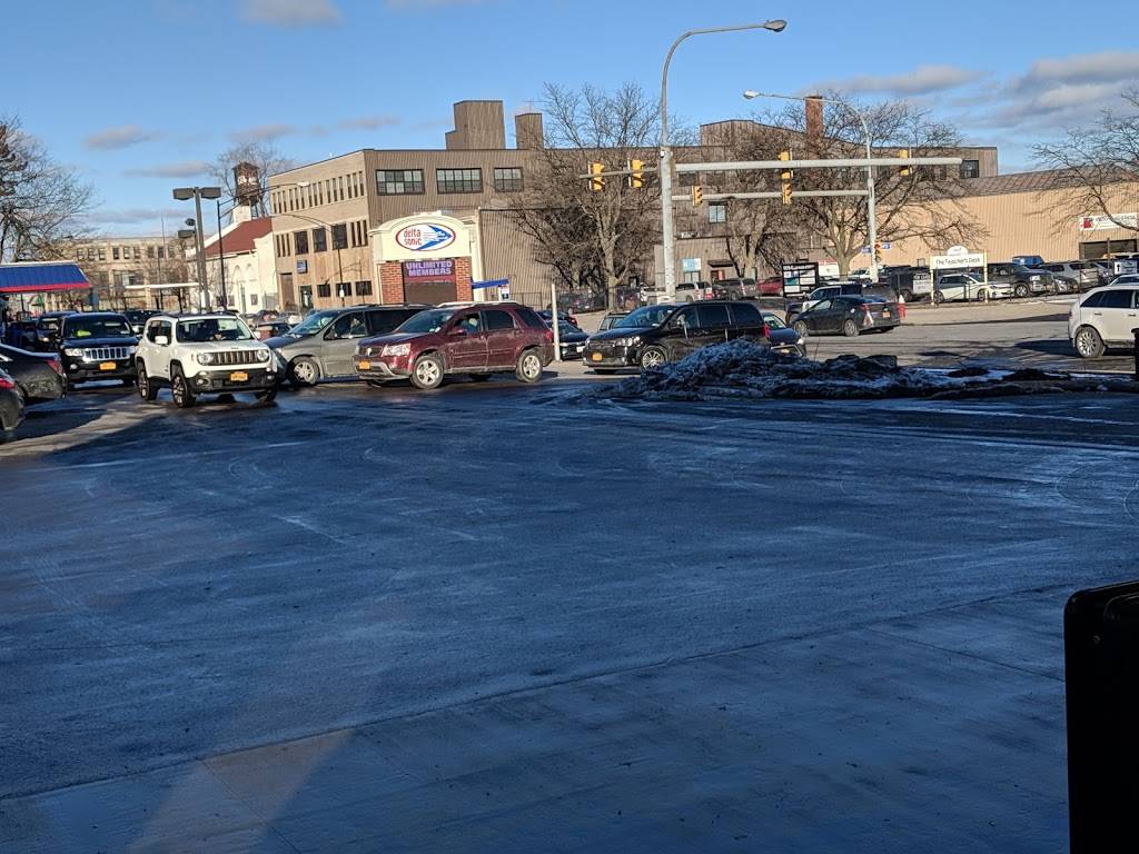 Delta Sonic Car Wash | bakery | 1264 Main St, Buffalo, NY 14209, USA | 7168822941 OR +1 716-882-2941