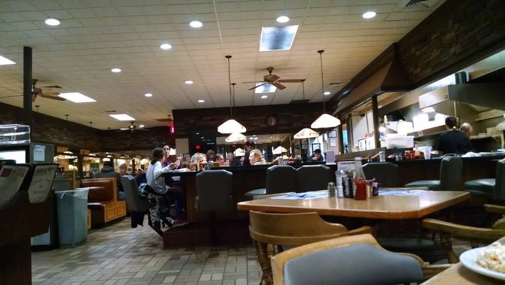 Christys Restaurant | restaurant | 1665 PA-65, Ellwood City, PA 16117, USA | 7247521155 OR +1 724-752-1155