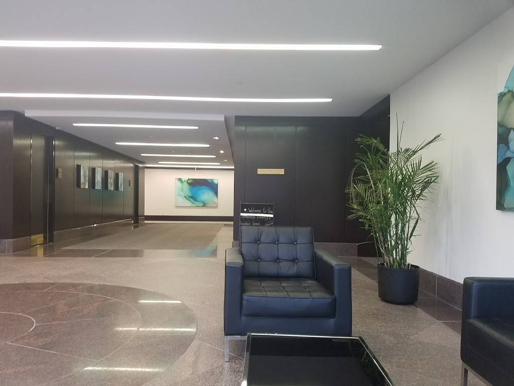 Cafe 44 | restaurant | 44 Old Ridgebury Rd, Danbury, CT 06810, USA | 2037435648 OR +1 203-743-5648