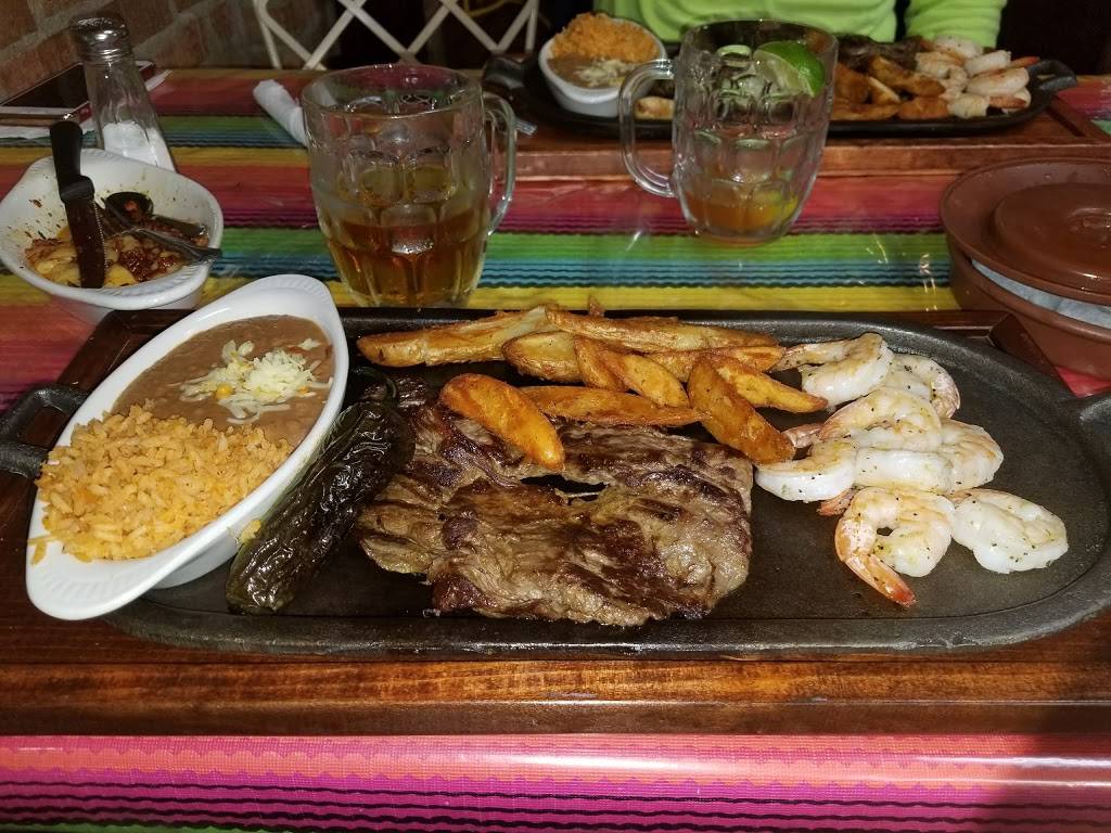 San Luis | restaurant | 2141 Indianapolis Blvd, Whiting, IN 46394, USA | 2196595415 OR +1 219-659-5415