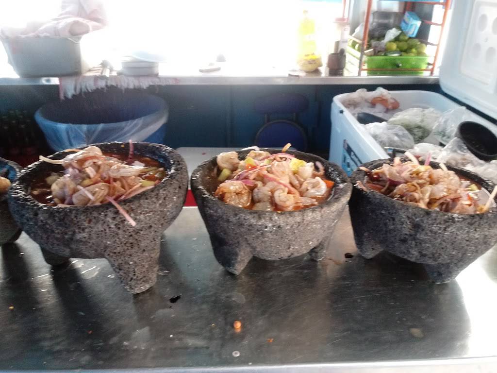 Mariscos La China Y El Paisa | restaurant | Libertad, 22400 Tijuana, Baja California, Mexico | 016641628320 OR +52 664 162 8320