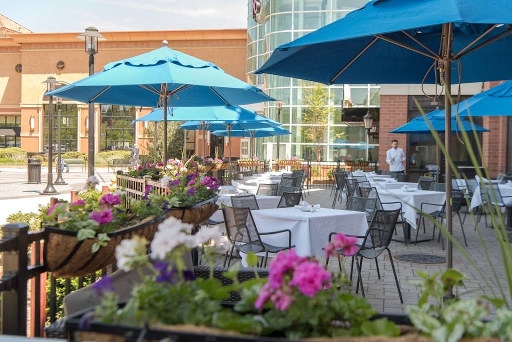 Davio’s Northern Italian Steakhouse | restaurant | 250 Granite St, Braintree, MA 02184, USA | 7818434810 OR +1 781-843-4810