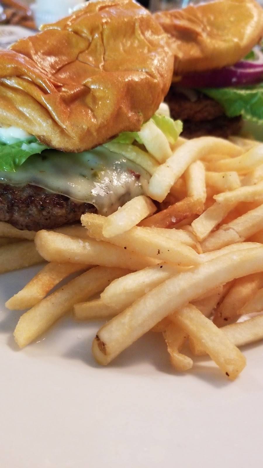 The Hut at the Peace Tropical Gardens | restaurant | 5150 Buckingham Rd, Fort Myers, FL 33905, USA | 2395610629 OR +1 239-561-0629