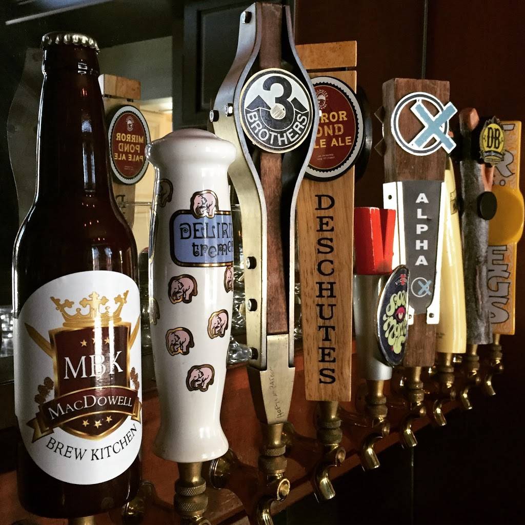 MacDowell Brew Kitchen | restaurant | 202 Harrison St SE B, Leesburg, VA 20175, USA | 7037772739 OR +1 703-777-2739