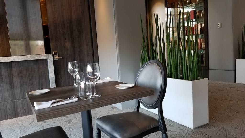 The Vineyard Resto | restaurant | 1745 Langstaff Rd, Concord, ON L4K 2H2, Canada | 9055977990 OR +1 905-597-7990