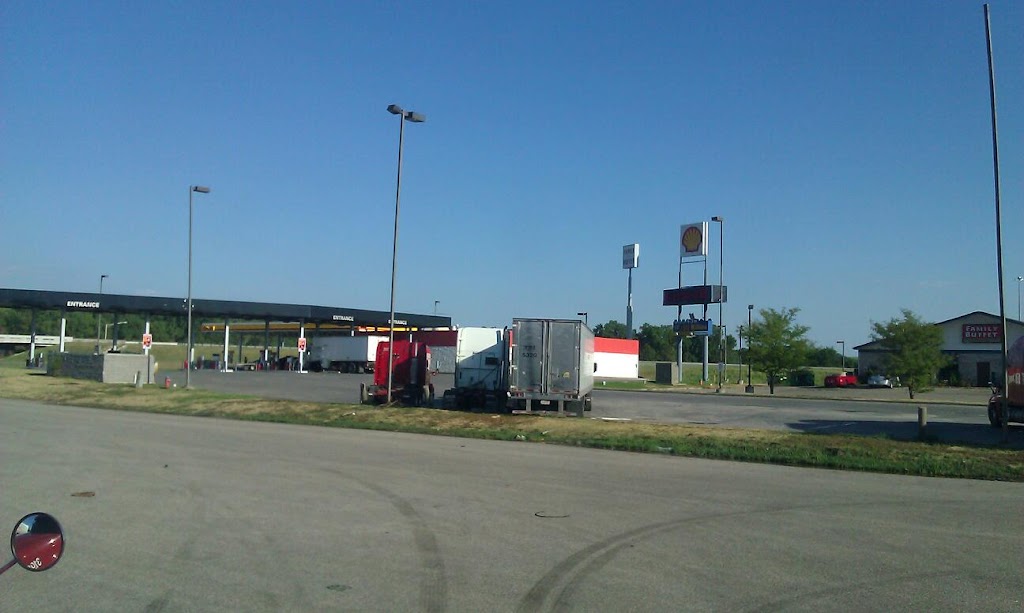 Shell | restaurant | 821 E Chestnut St, Junction City, KS 66441, USA | 7857627772 OR +1 785-762-7772