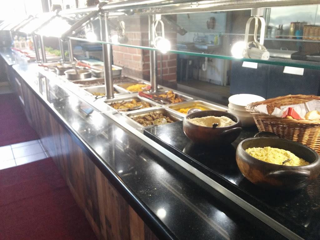 Pioneira Brazilian Steak House | restaurant | 61 Hurd Ave, Bridgeport, CT 06604, USA | 2032123060 OR +1 203-212-3060