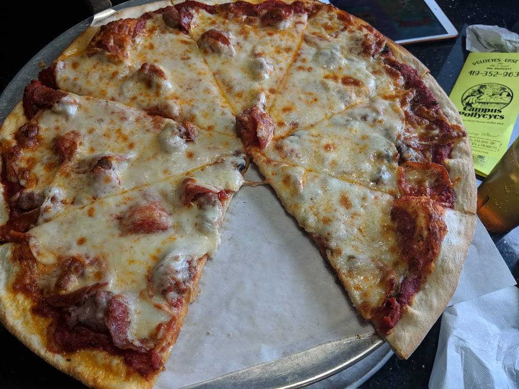 Campus Pollyeyes | restaurant | 440 E Court St, Bowling Green, OH 43402, USA | 4193529638 OR +1 419-352-9638