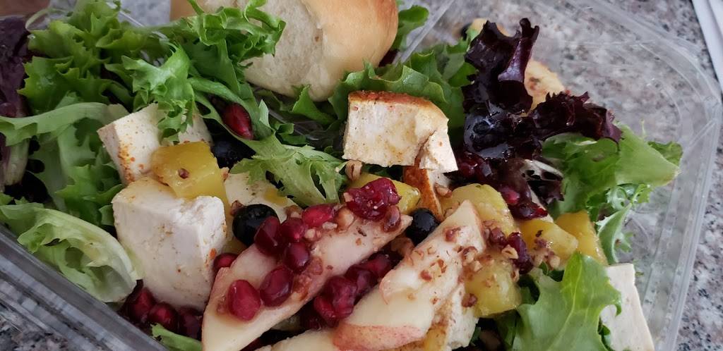 Café Zupas | meal takeaway | 3340 Central Park Commons Dr, Eagan, MN 55121, USA | 7634121514 OR +1 763-412-1514