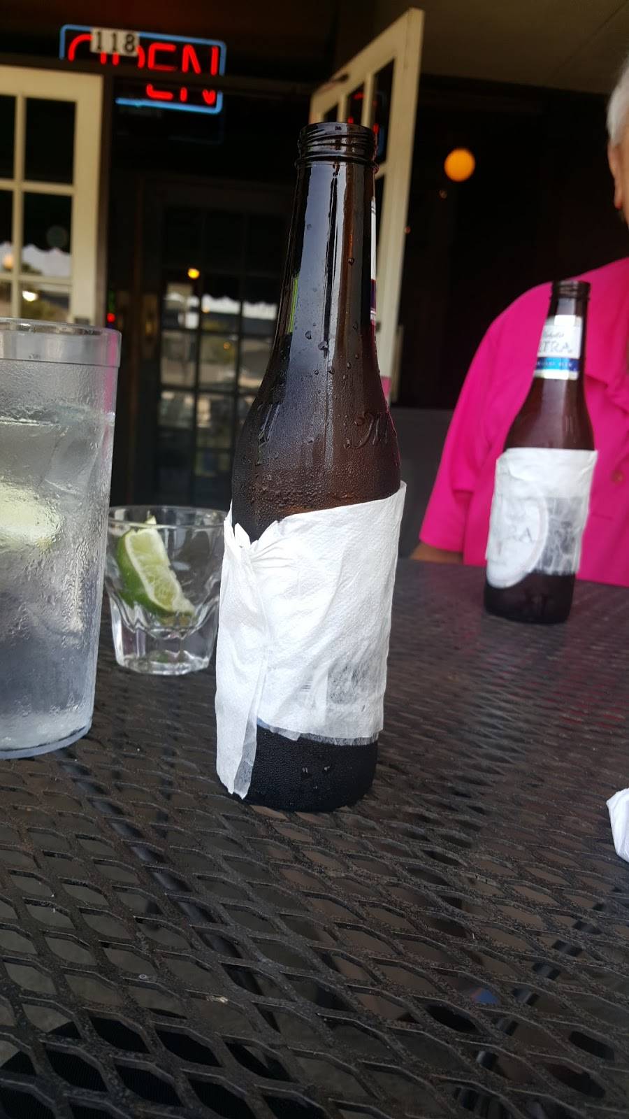 Cafe Gecko | restaurant | 5290 Belt Line Rd #118, Dallas, TX 75254, USA | 9724589884 OR +1 972-458-9884