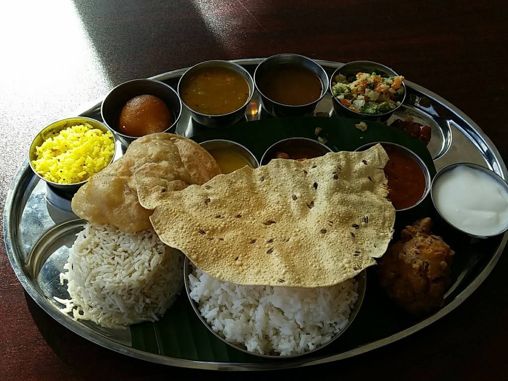 Hungry Eyes | restaurant | 5601 Basswood Blvd #197, Fort Worth, TX 76137, USA | 8174793605 OR +1 817-479-3605