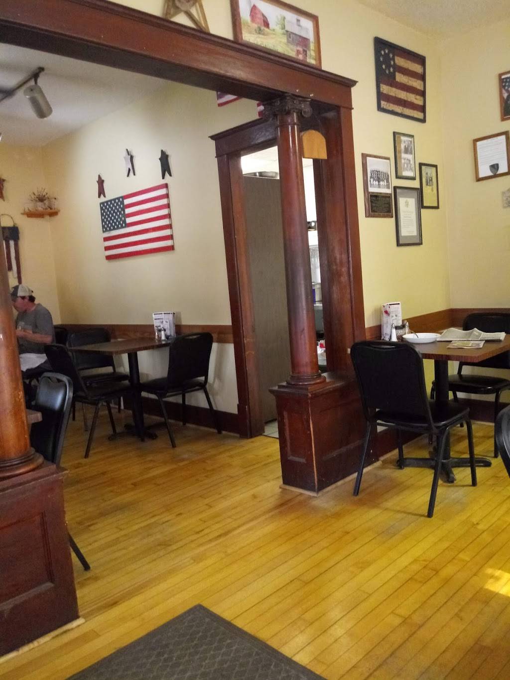 Slice of Chicago | restaurant | 2353, 507 W Wisconsin St, Sparta, WI 54656, USA | 6082692181 OR +1 608-269-2181