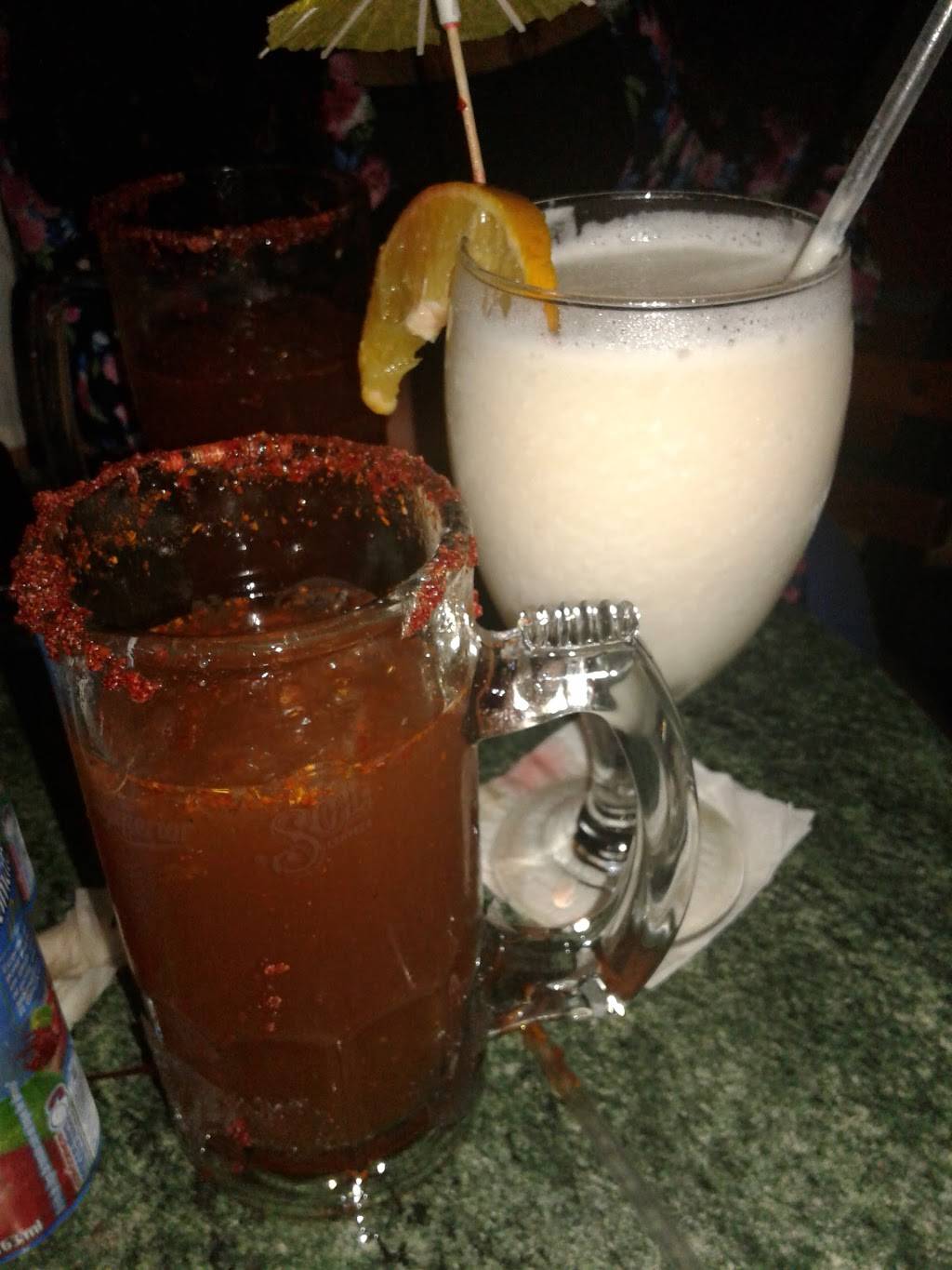 Las Cubetas | restaurant | Dátil 4157, Villa Floresta, 22710 Rosarito, B.C., Mexico | 016616122700 OR +52 661 612 2700