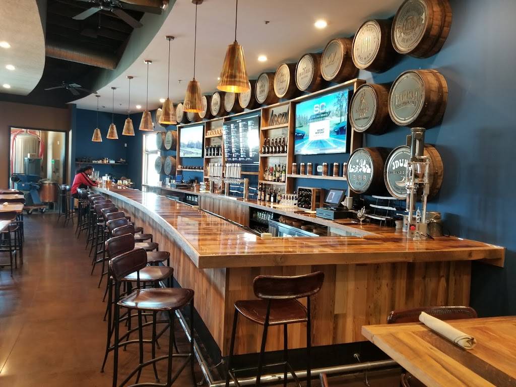 Brew Hub Taproom | restaurant | 5656 Oakland Ave, St. Louis, MO 63110, USA | 3148335453 OR +1 314-833-5453