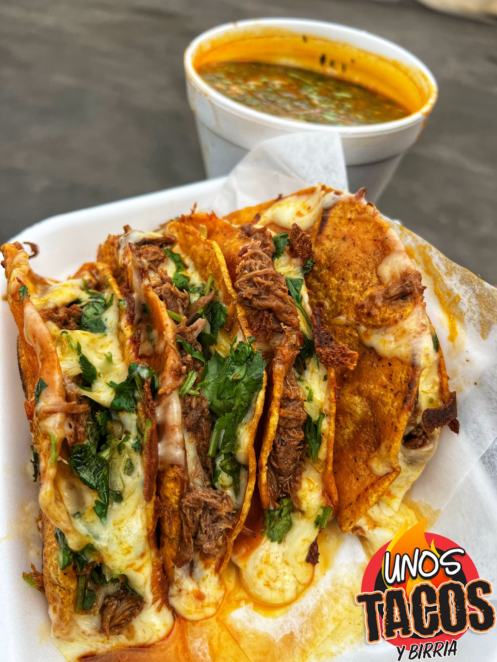 UNOS TACOS Y BIRRIA | restaurant | 1859 S Stapley Dr STE #106, Mesa, AZ 85204, USA | 4802561314 OR +1 480-256-1314