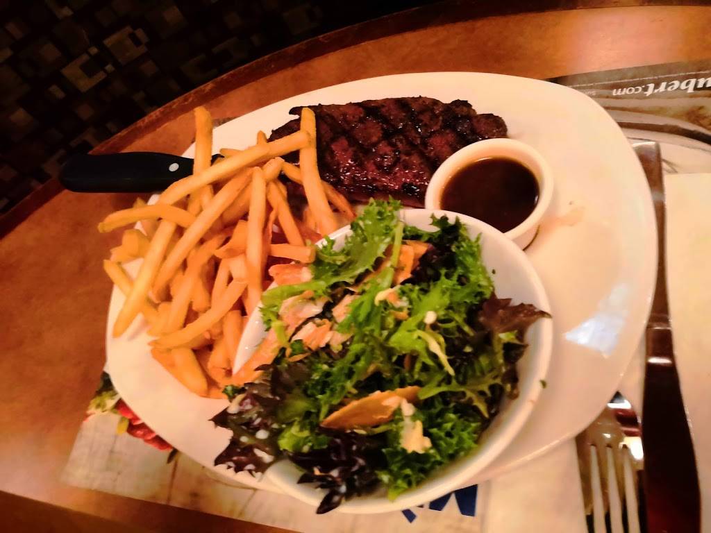 Rôtisserie St-Hubert | restaurant | 2905 Boulevard Laurier, Sainte-Foy, QC G1V 2M2, Canada | 4186501234 OR +1 418-650-1234