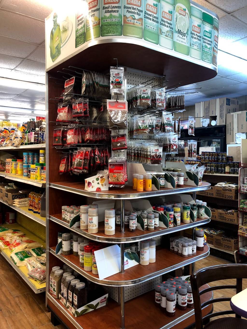 Caribe Breeze Food Market | restaurant | 7244 Blanding Blvd, Jacksonville, FL 32244, USA | 9049085554 OR +1 904-908-5554