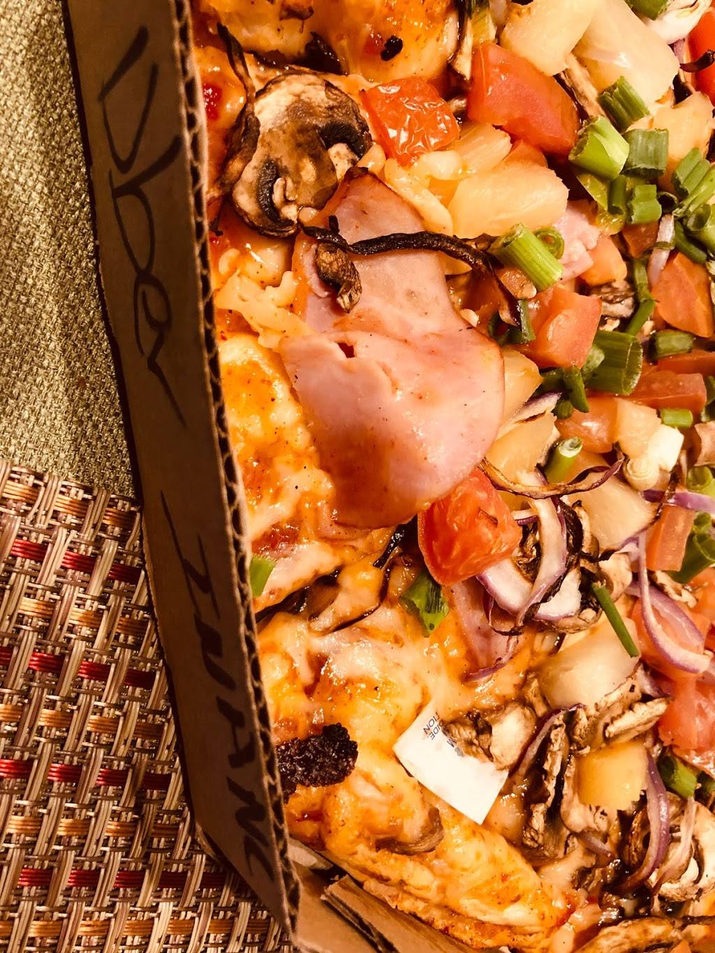 Round Table Pizza | meal delivery | 1901 Junipero Serra Blvd Ste C, Daly City, CA 94014, USA | 6507577300 OR +1 650-757-7300