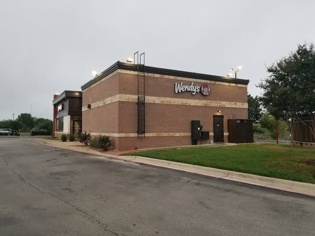 Wendys | restaurant | 5752 Airport Blvd, Austin, TX 78752, USA | 5125963087 OR +1 512-596-3087