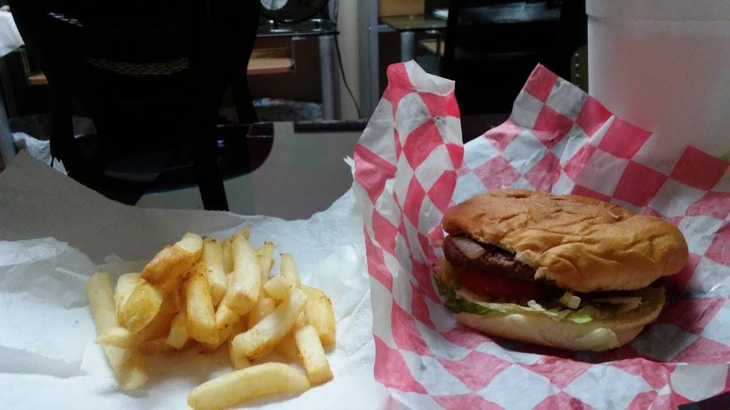 Adline Hot Wings Express | restaurant | 2736 James Rd, Memphis, TN 38128, USA | 9013572515 OR +1 901-357-2515