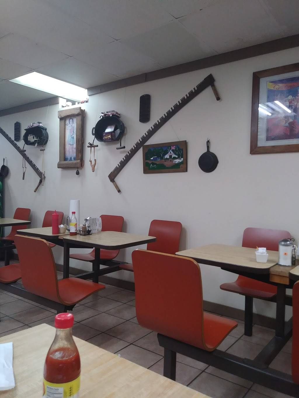 Edgewood Grill | restaurant | 621 Athenia Pl, Bessemer City, NC 28016, USA | 7046295522 OR +1 704-629-5522