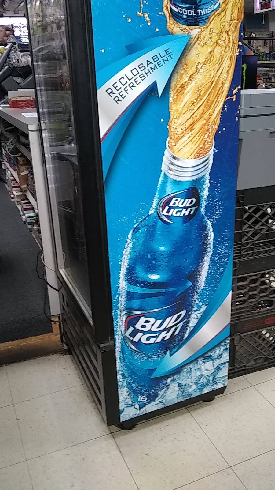 Dunkin | bakery | 21 E Water St, Rockland, MA 02370, USA | 7818781930 OR +1 781-878-1930