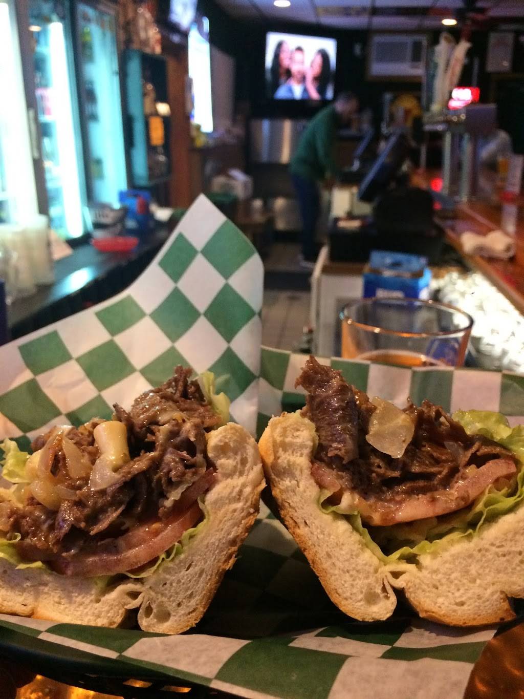 Maggie Mays Campus Pub | restaurant | 951 E 14th St, Chester, PA 19013, USA | 6104900104 OR +1 610-490-0104