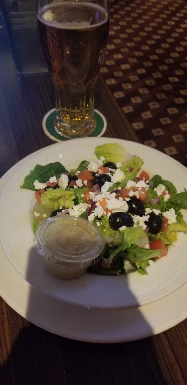 Oscar’s Restaurant and Lounge | restaurant | 99 Glen Miller Rd, Trenton, ON K8V 5P8, Canada | 6133944855 OR +1 613-394-4855