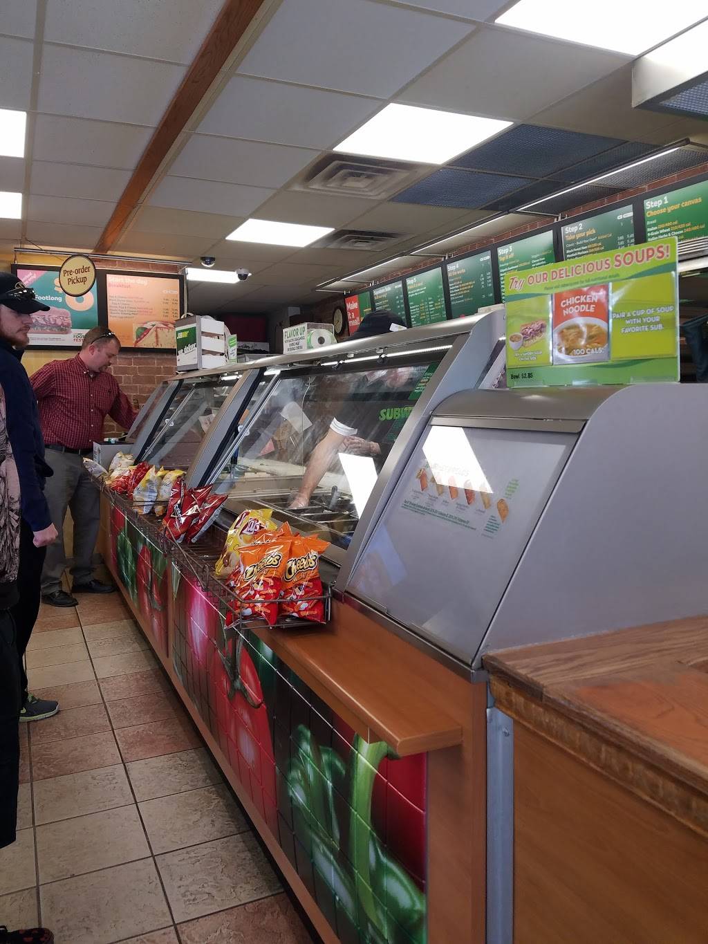 Subway | meal takeaway | 1709 W Eisenhower Blvd, Loveland, CO 80537, USA | 9706637883 OR +1 970-663-7883